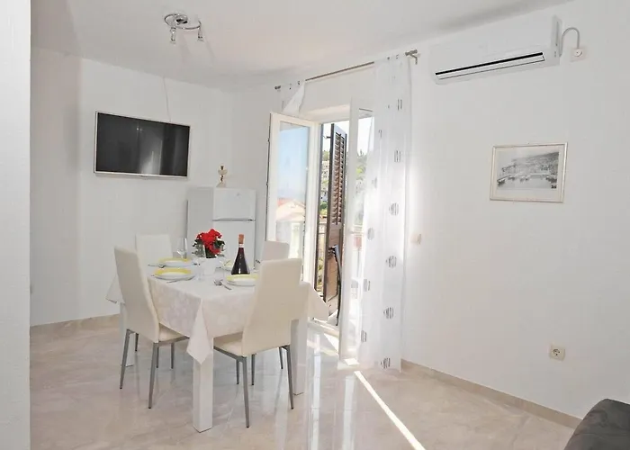 Διαμέρισμα Lenka Mato *